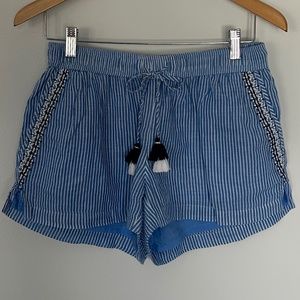 Vineyard Vines Shorts, size Small